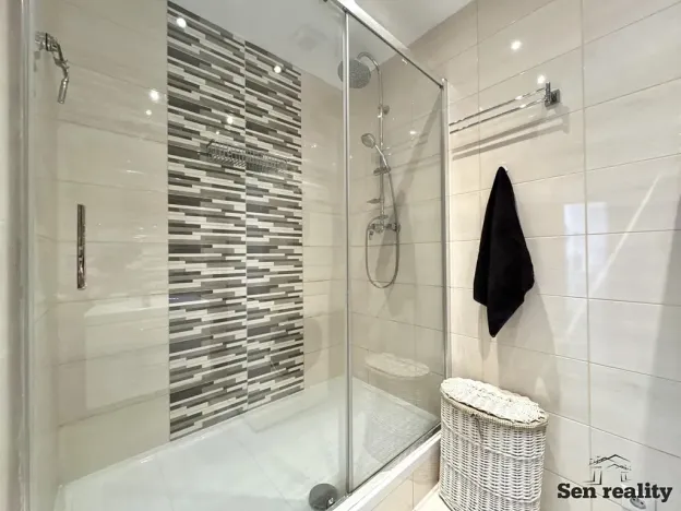 Prodej bytu 2+1, Pardubice, Luďka Matury, 62 m2