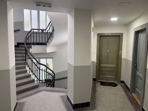 Prodej bytu 2+kk, Praha - Bubeneč, Národní obrany, 55 m2