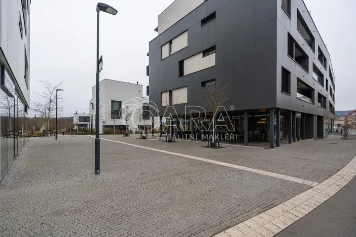 Pronájem bytu 1+kk, Praha - Braník, Skálové, 44 m2