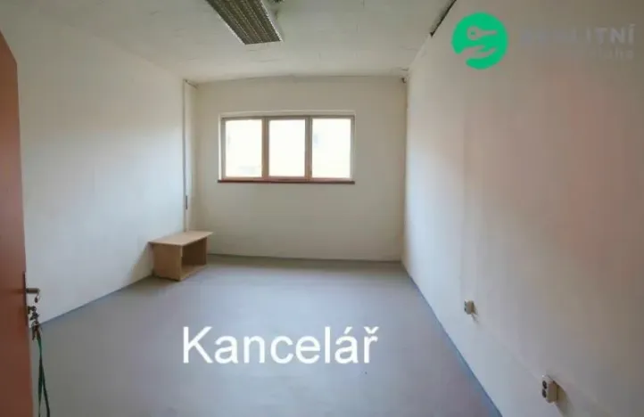 Pronájem skladu, Úvaly, 432 m2