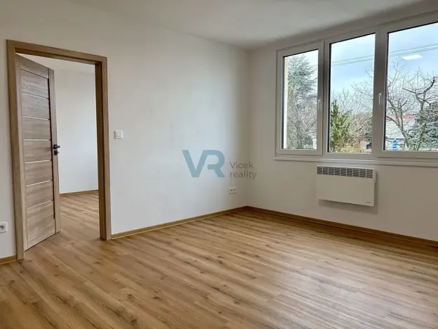 Prodej bytu 2+1, Slavče, 54 m2