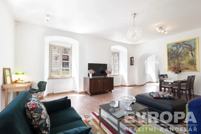 Pronájem bytu 3+1, Plzeň - Vnitřní Město, Bezručova, 95 m2