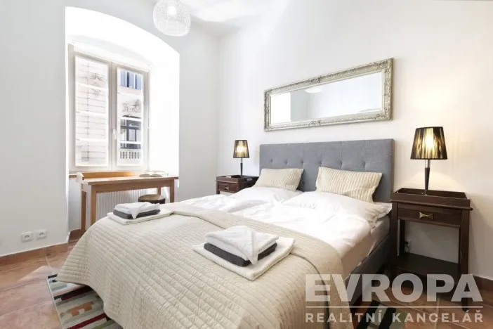 Pronájem bytu 3+1, Plzeň - Vnitřní Město, Bezručova, 95 m2