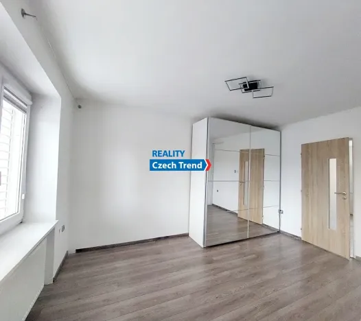 Pronájem bytu 2+1, Olomouc, Štítného, 54 m2