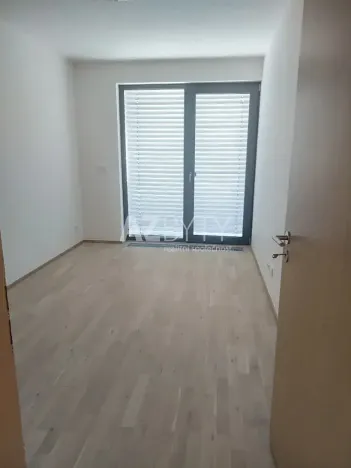 Pronájem bytu 2+kk, Praha - Hodkovičky, Šenácká, 56 m2