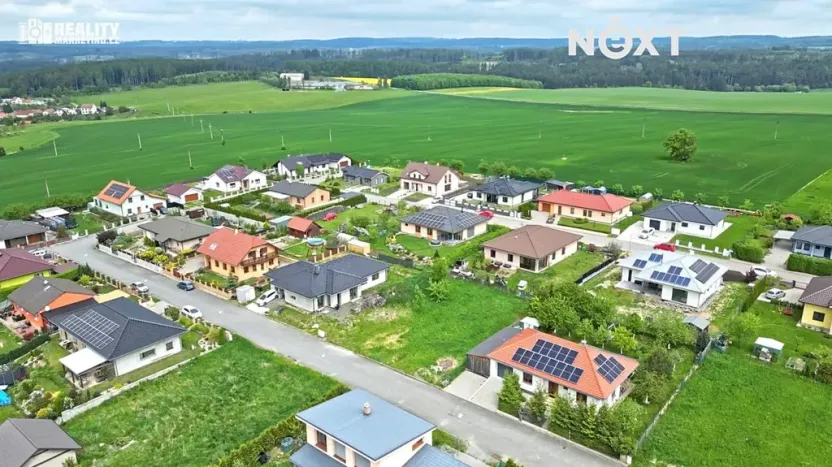 Prodej pozemku pro bydlení, Lipovec, 738 m2