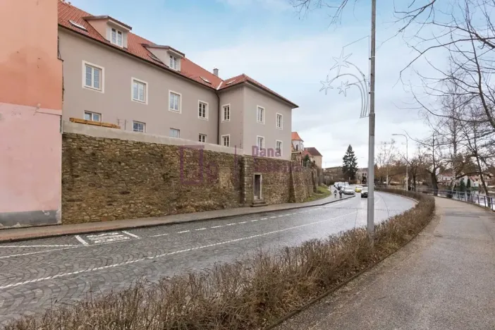 Pronájem bytu 2+kk, Jindřichův Hradec, 49 m2