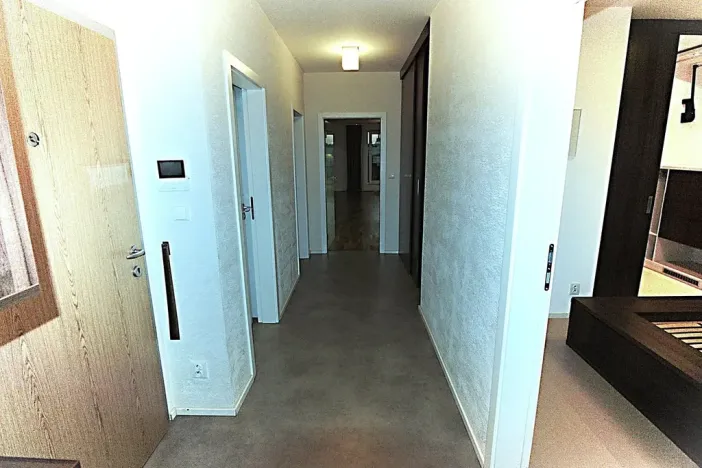 Pronájem bytu 3+kk, Praha - Krč, Hornokrčská, 93 m2