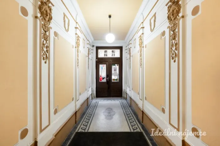 Pronájem bytu 2+kk, Praha, Plaská, 40 m2