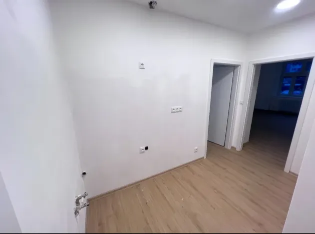 Prodej bytu 2+1, Praha - Libeň, Na stráži, 48 m2