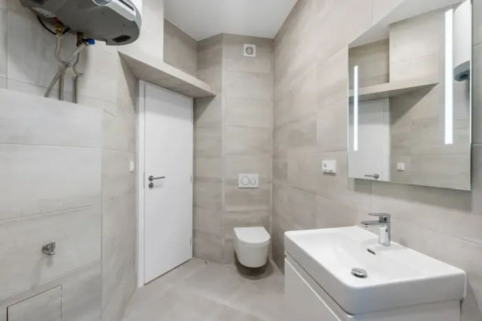 Prodej bytu 2+1, Praha - Libeň, Na stráži, 48 m2