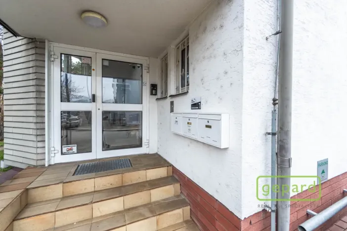 Pronájem kanceláře, Praha, Světická, 188 m2