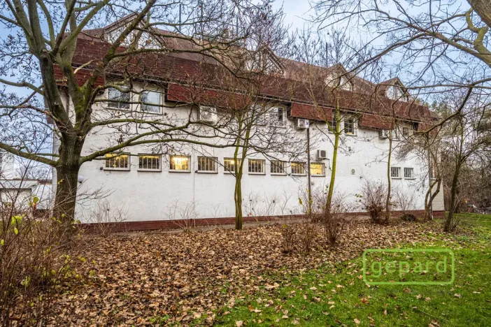 Pronájem kanceláře, Praha, Světická, 188 m2