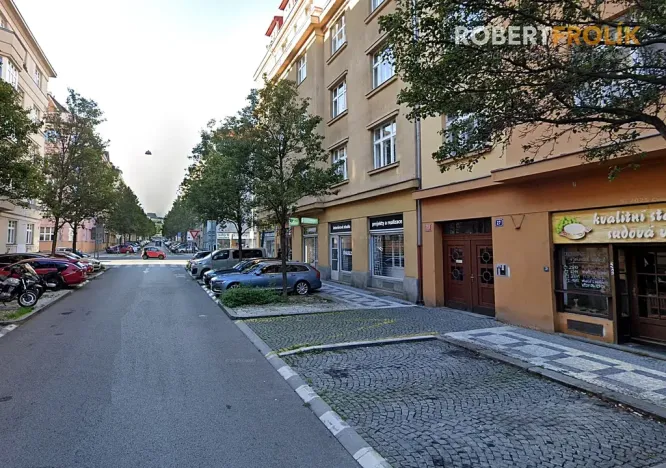 Pronájem bytu 2+kk, Praha - Bubeneč, Eliášova, 55 m2