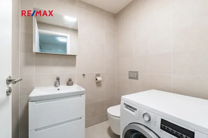 Pronájem bytu 2+kk, Praha - Břevnov, Radimova, 64 m2