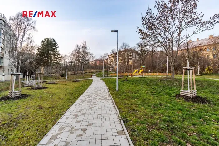 Pronájem bytu 2+kk, Praha - Břevnov, Radimova, 64 m2