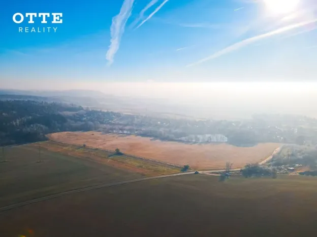 Prodej louky, Plzeň - Malesice, 106411 m2