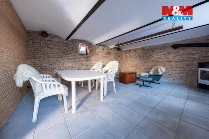 Prodej rodinného domu, Spálené Poříčí - Struhaře, 225 m2