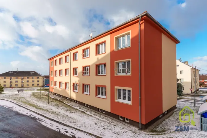 Prodej bytu 2+1, Březová, Hlavní, 55 m2