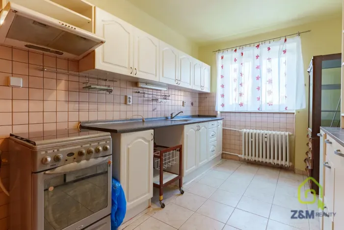 Prodej bytu 2+1, Březová, Hlavní, 55 m2