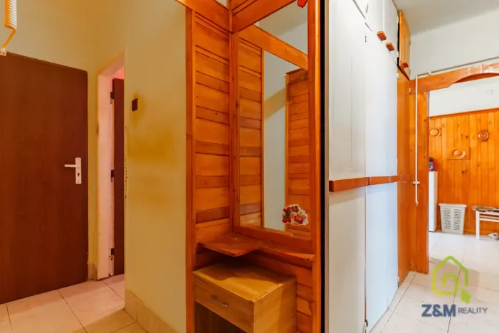 Prodej bytu 2+1, Březová, Hlavní, 55 m2