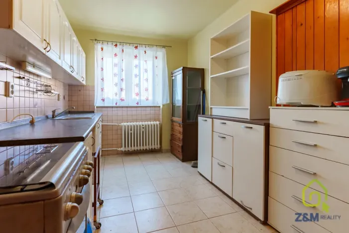 Prodej bytu 2+1, Březová, Hlavní, 55 m2