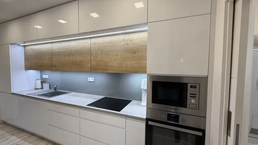 Prodej bytu 3+kk, Uherský Brod, nám. Svobody, 71 m2