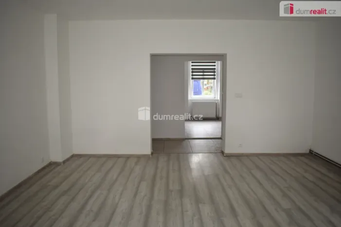 Pronájem bytu 2+1, Modlany, 80 m2