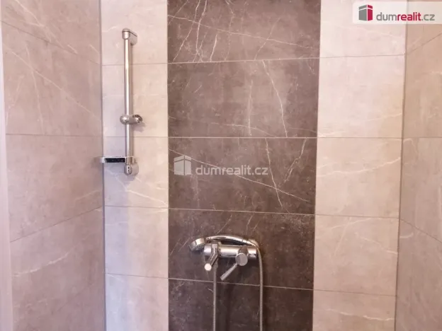 Pronájem bytu 3+1, Karlovy Vary - Rybáře, Sokolovská, 93 m2