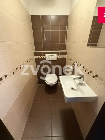 Pronájem bytu 2+kk, Zlín, Pod Křiby, 72 m2