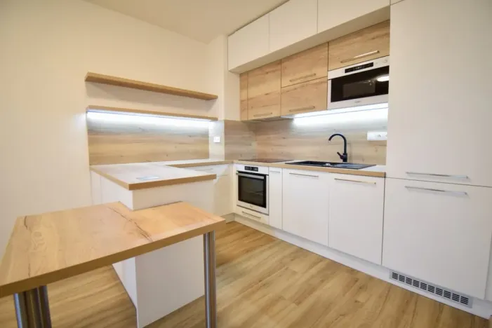 Pronájem bytu 2+kk, Šlapanice, Brněnská Pole, 50 m2