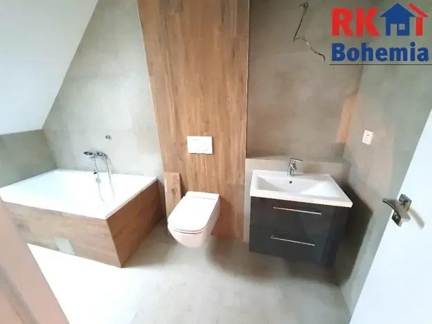 Pronájem rodinného domu, Bezno, Na Výsluní, 102 m2