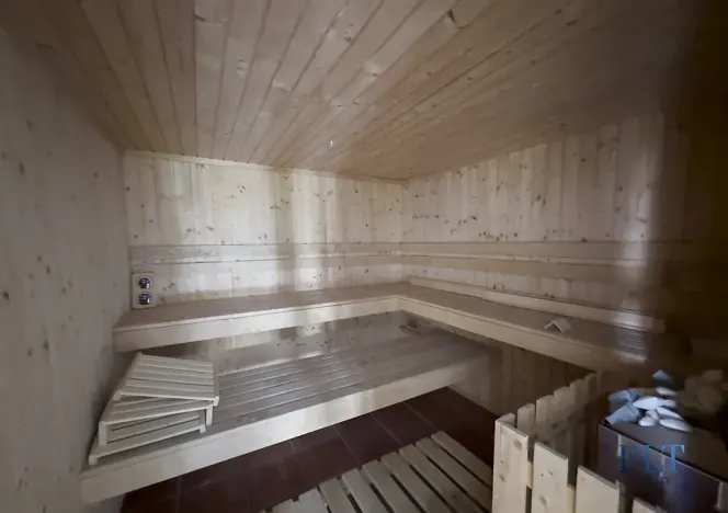 Pronájem vily, Babice, Starobabická, 728 m2