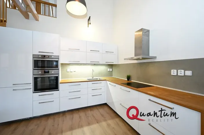 Pronájem bytu 2+kk, Praha - Žižkov, Buchovcova, 72 m2