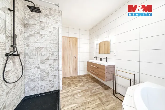 Prodej rodinného domu, Chmelík, 126 m2