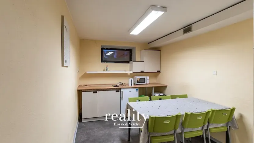 Pronájem výrobních prostor, Šebrov-Kateřina, 243 m2