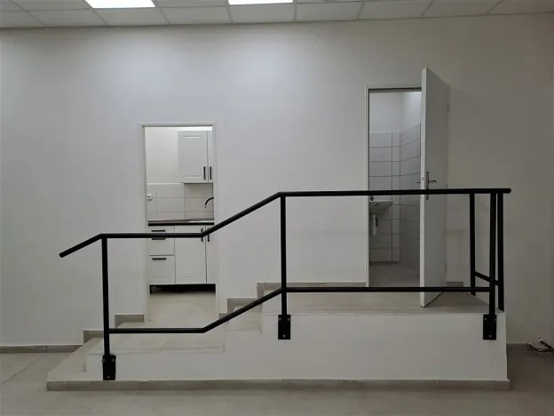 Pronájem obchodního prostoru, Praha, Cimburkova, 357 m2