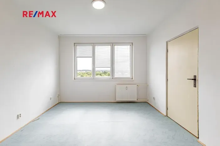 Pronájem bytu 1+1, Jindřichův Hradec, sídliště Vajgar, 43 m2