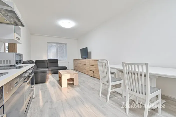 Pronájem bytu 2+kk, Brno, Mikšíčkova, 53 m2