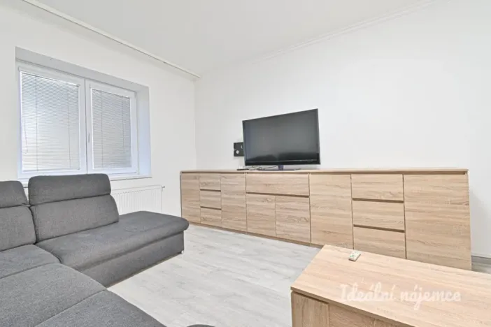 Pronájem bytu 2+kk, Brno, Mikšíčkova, 53 m2