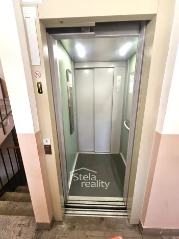 Pronájem bytu 2+1, Bruntál, Okružní, 45 m2