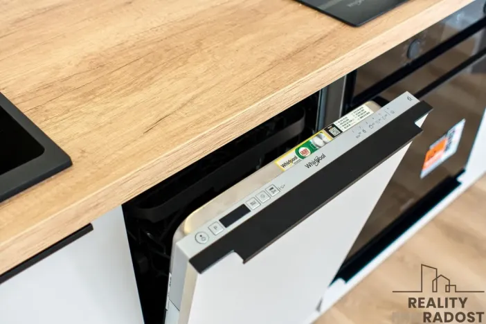 Pronájem bytu 2+kk, Ostrava - Poruba, Vietnamská, 41 m2