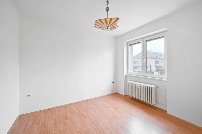 Prodej bytu 3+1, Praha - Břevnov, Zeyerova alej, 70 m2