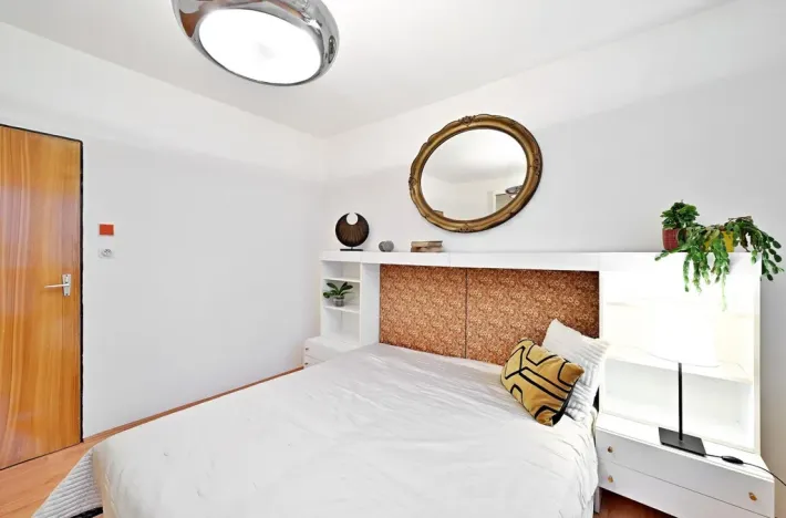 Prodej bytu 3+1, Praha - Břevnov, Zeyerova alej, 70 m2