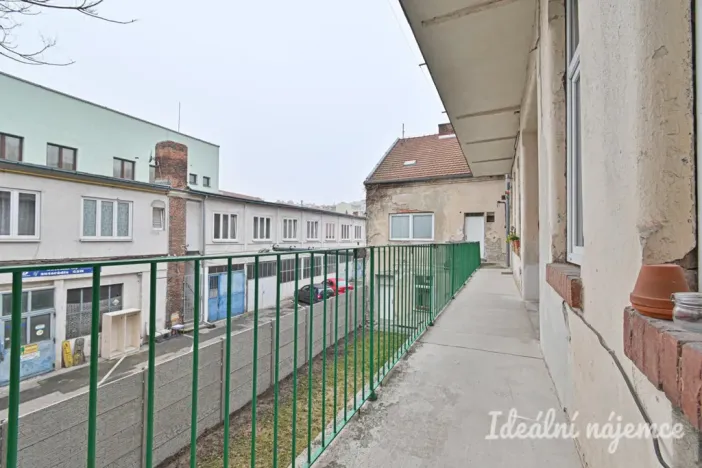 Pronájem bytu 1+1, Brno, Bratislavská, 40 m2