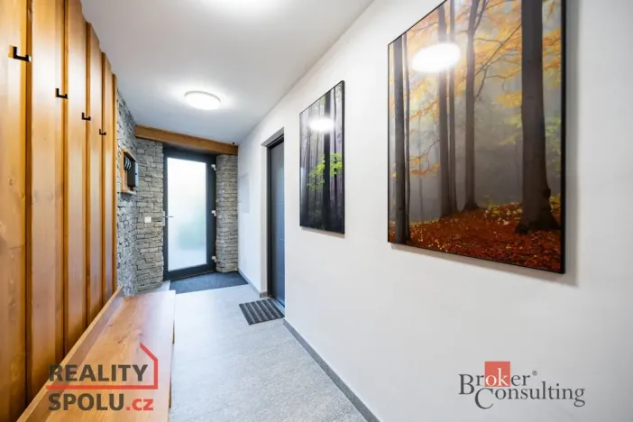 Prodej rodinného domu, 213 m2