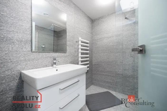 Prodej rodinného domu, 213 m2