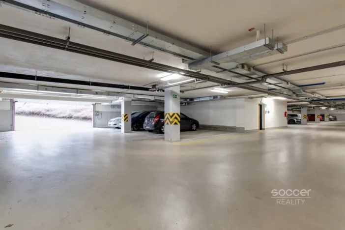 Pronájem bytu 1+kk, Praha - Bohnice, Ústavní, 59 m2