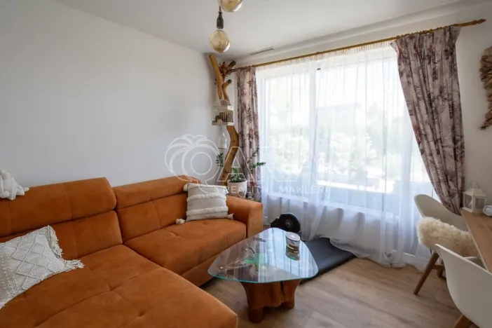 Pronájem bytu 2+kk, Roztoky, Lederova, 47 m2