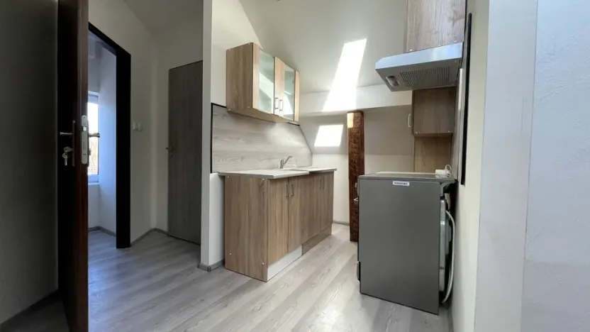 Pronájem bytu 2+1, Uherské Hradiště - Jarošov, Na Návsi, 50 m2